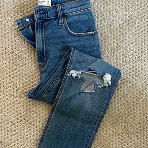 Abercrombie & Fitch 90s slim straight ultra high rise jeans. SIZE 26. EUC. $27